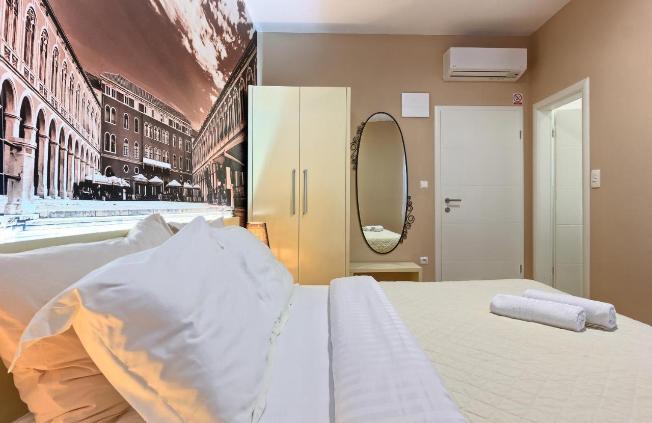 Split Urban Rooms Ii**** Exterior foto